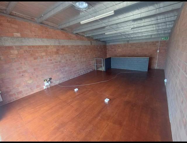 BUSINESS PROPERTY TO RENT IN FAIRVIEW